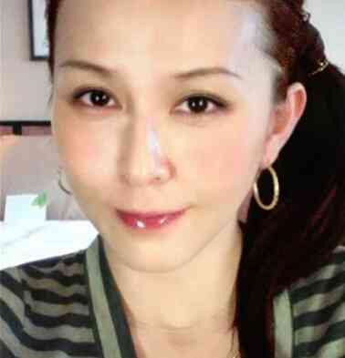 芸能人を勝手にメイク！