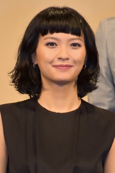 芸能人を勝手にメイク！