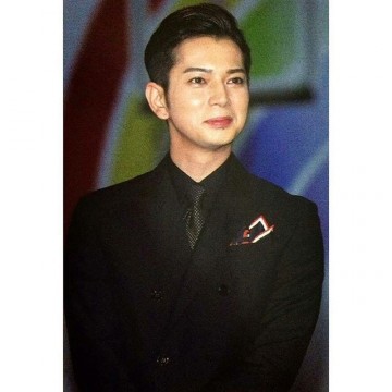 芸能人を勝手にメイク！