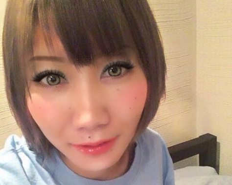 芸能人を勝手にメイク！