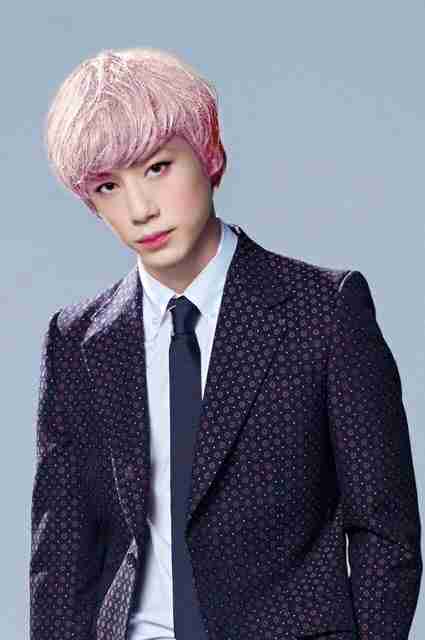 芸能人を勝手にメイク！