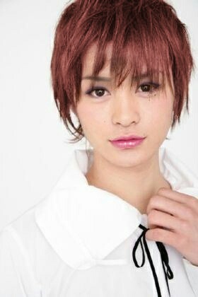 芸能人を勝手にメイク！