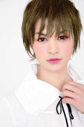 芸能人を勝手にメイク！