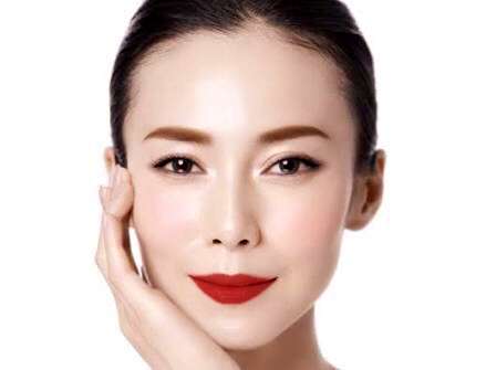 芸能人を勝手にメイク！