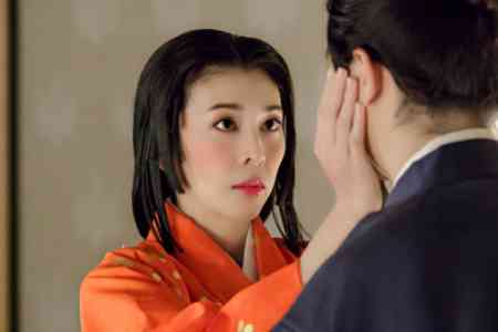 芸能人を勝手にメイク！