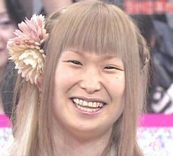 芸能人を勝手にメイク！