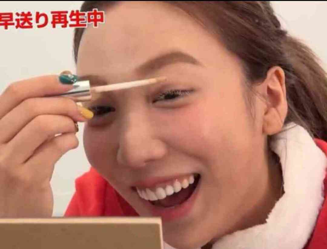 ざわちん「逃げ恥」新垣結衣に変身「ガッキーもメイクで作れるのか」驚きの声