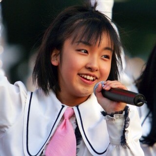 板野友美、高級ブランド品をインスタに次々アップするセレブぶりが話題に！