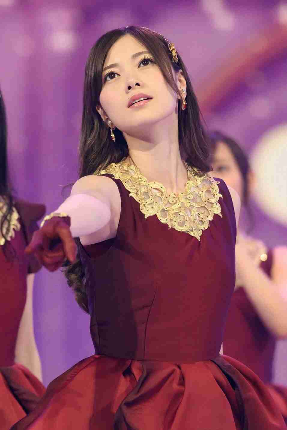 乃木坂46白石麻衣さん、髪が緑色になる