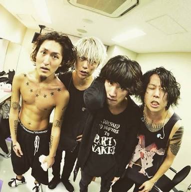 ONE OK ROCK好きな方