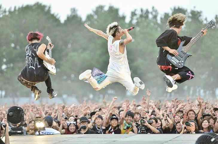 ONE OK ROCK好きな方