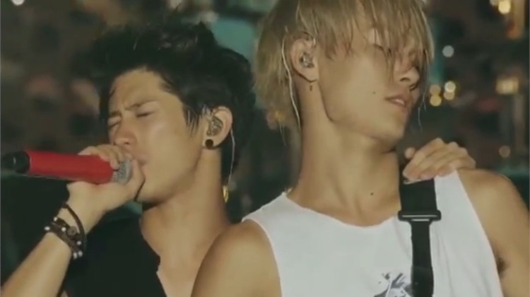 ONE OK ROCK好きな方