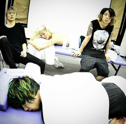 ONE OK ROCK好きな方