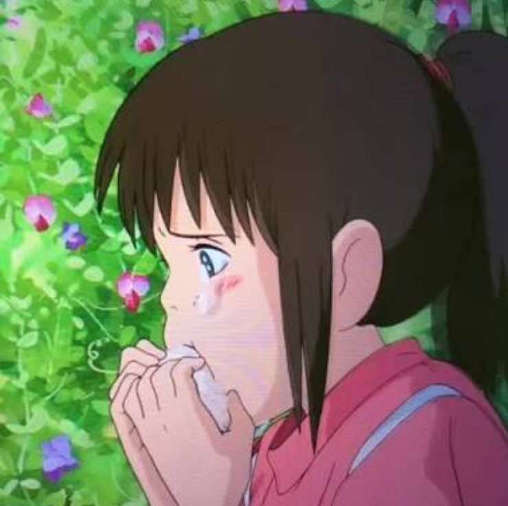 食べてる女の子の画像