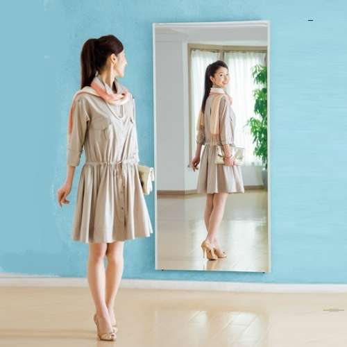 自分の私服に近い画像を載せるトピ
