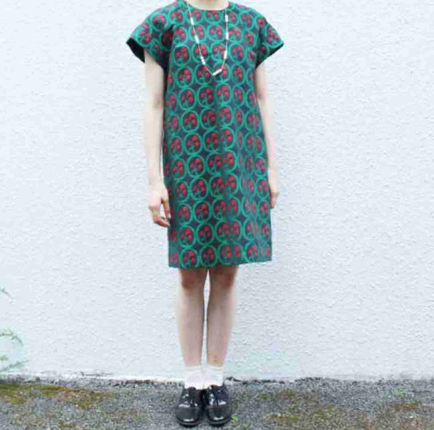 自分の私服に近い画像を載せるトピ