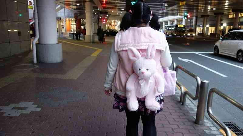 自分の私服に近い画像を載せるトピ