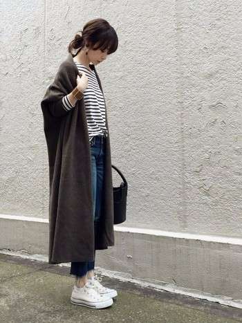 自分の私服に近い画像を載せるトピ