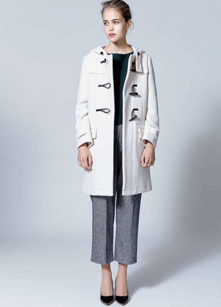 自分の私服に近い画像を載せるトピ