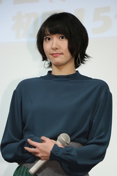 平行二重の目ってそんなにいいですか?