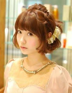 ボブヘアのアレンジ