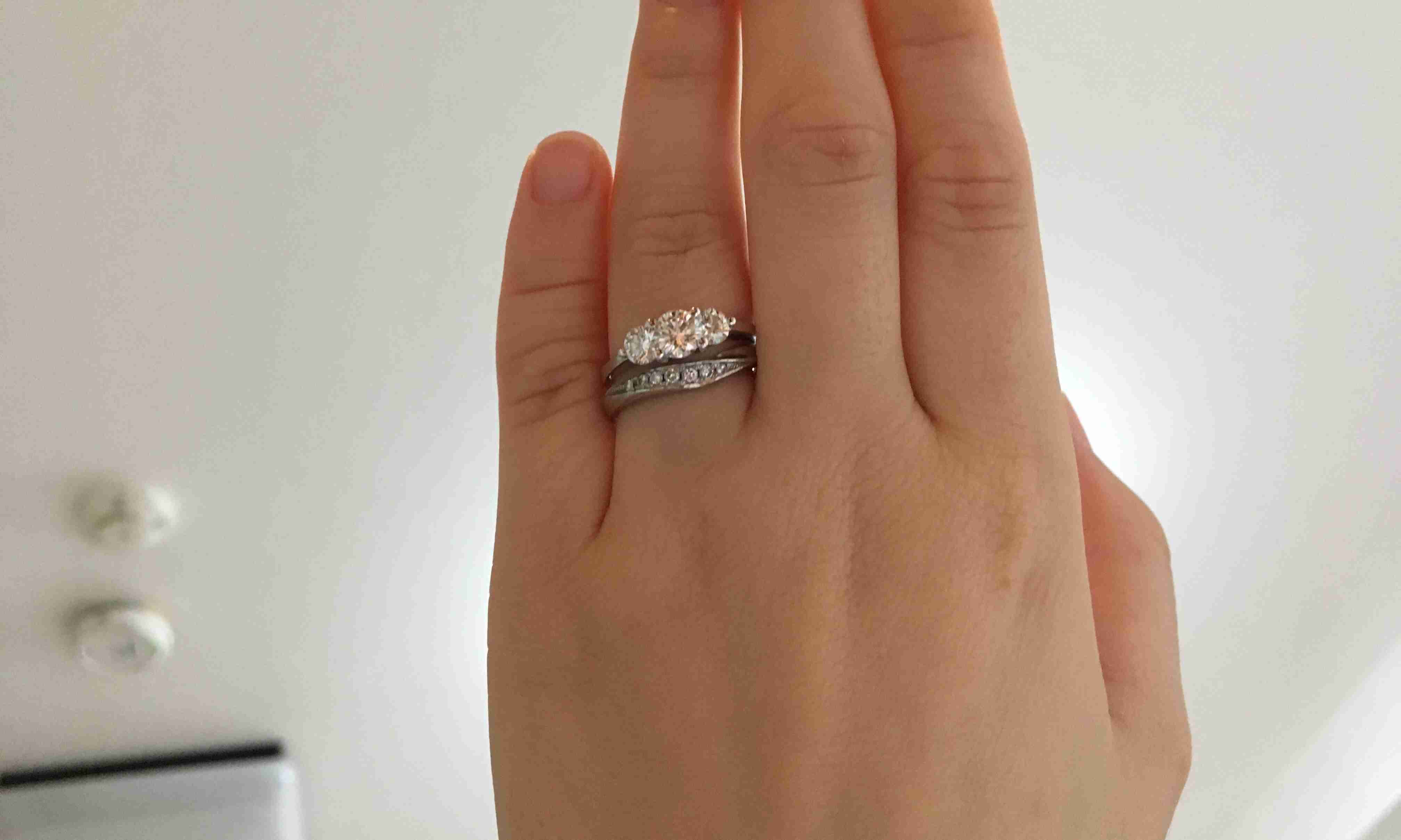 婚約指輪どこで購入されましたか?