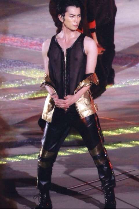 SMAP・KAT-TUNの穴埋めで疲れの限界？嵐のコンサートに不満の声