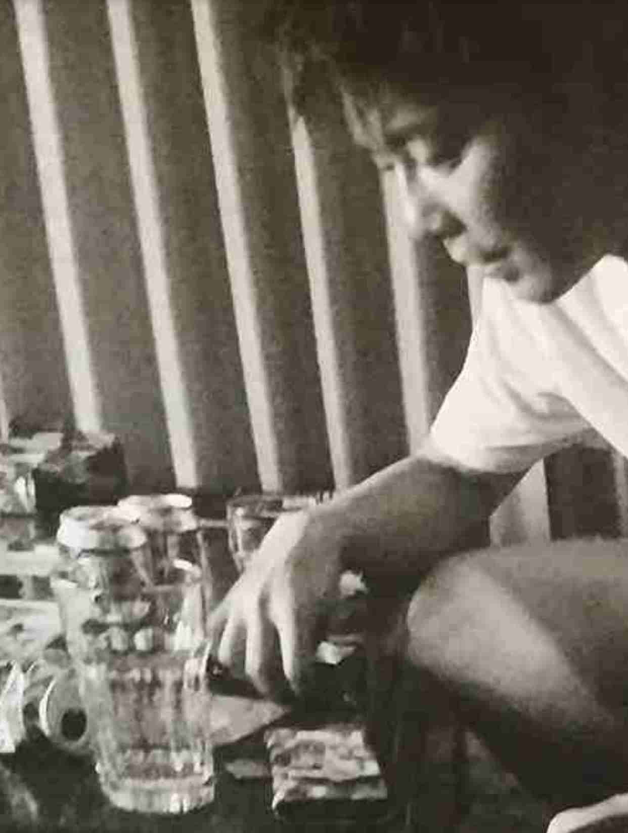 【FRIDAY/芸能】成宮寛貴「コカイン吸引」疑惑の現場写真！