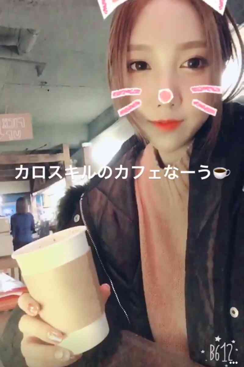 ざわちん、新作メイクはピコ太郎 あす発表の流行語大賞を祈願