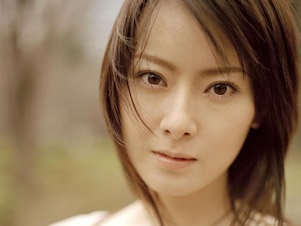 遠野なぎこが受けたセクハラ被害 芝居本番中に「パンツに手を…」