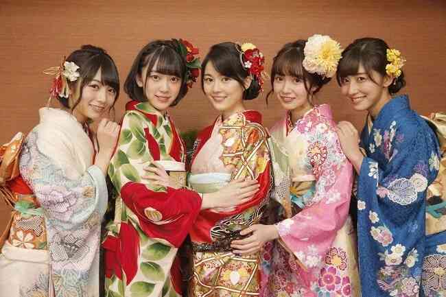 兒玉遥や松井珠理奈　AKB48新成人32人、NMB木下百花は“国鉄制服”