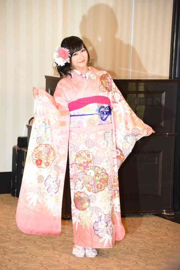 兒玉遥や松井珠理奈　AKB48新成人32人、NMB木下百花は“国鉄制服”