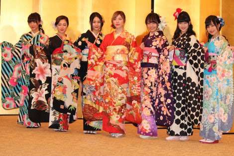 兒玉遥や松井珠理奈　AKB48新成人32人、NMB木下百花は“国鉄制服”