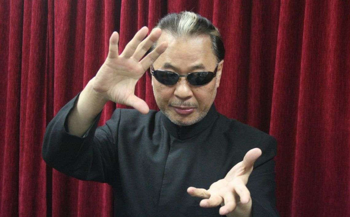 画像に間違った解説をつけるトピ