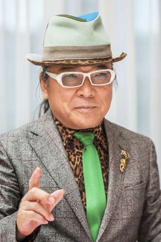 【画像】メガネ姿のイケメン♪