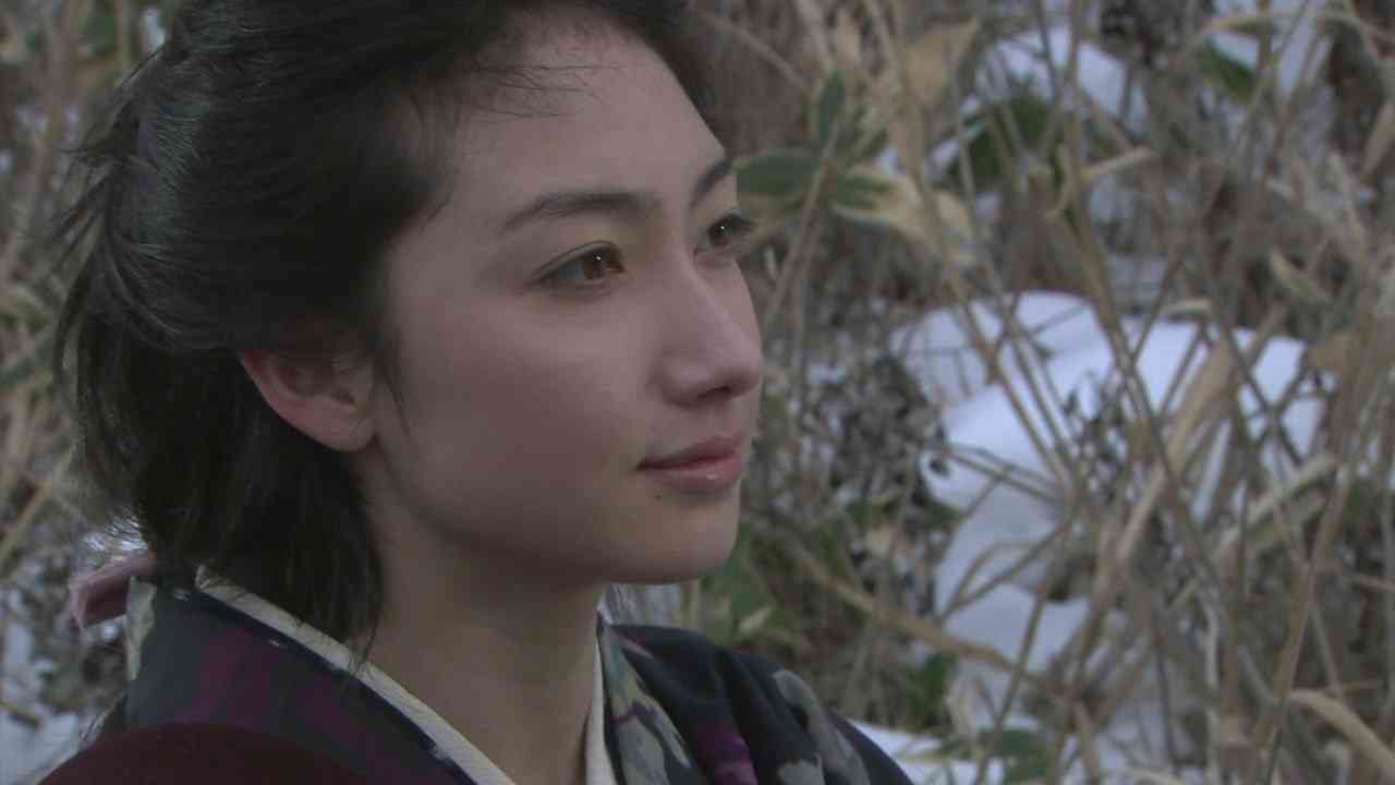 着物姿の有名人の画像を貼るトピ