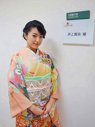 着物姿の有名人の画像を貼るトピ