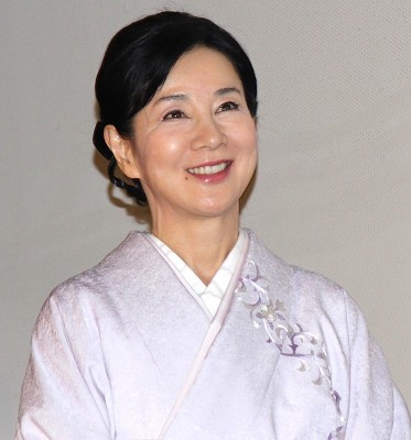 着物姿の有名人の画像を貼るトピ