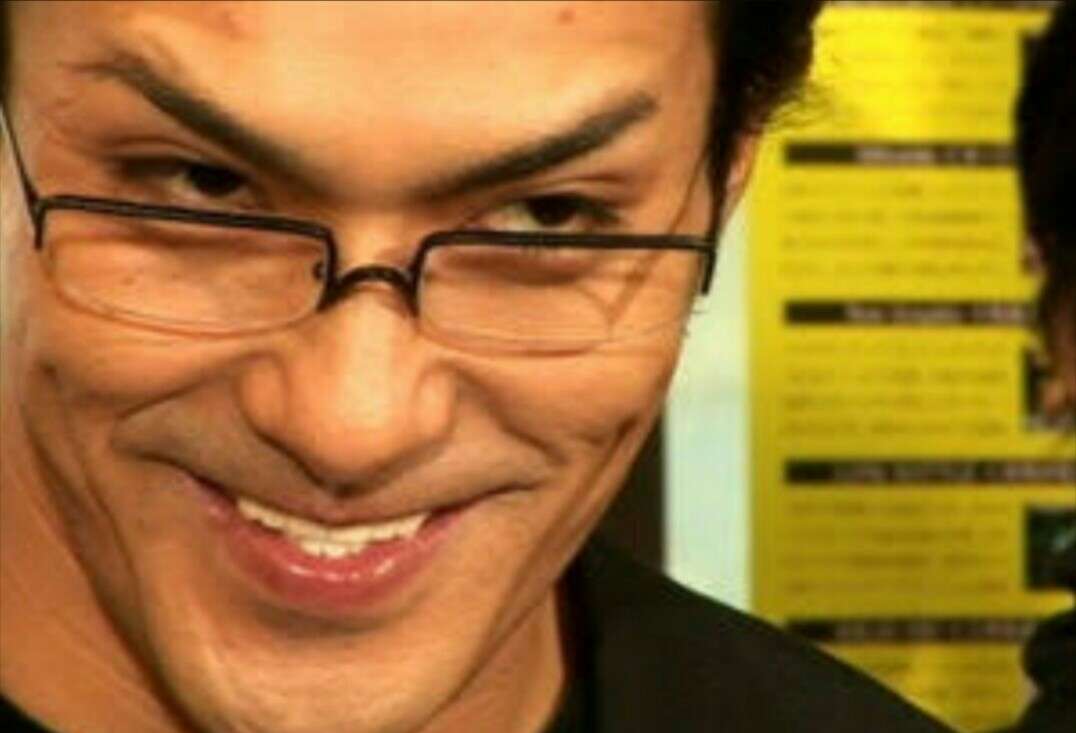 有名人を雑に紹介して分かったらプラスを押すトピ
