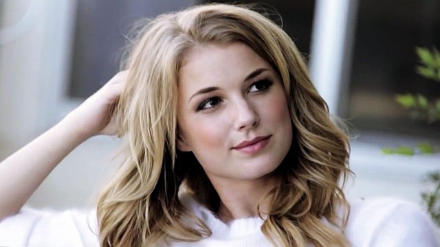 『The O.C.』のミーシャ・バートン、病院に搬送される　精神鑑定へ
