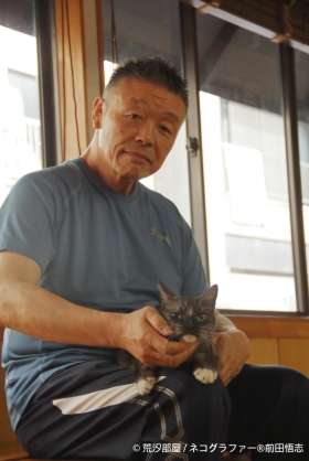 芸能人と動物の写真