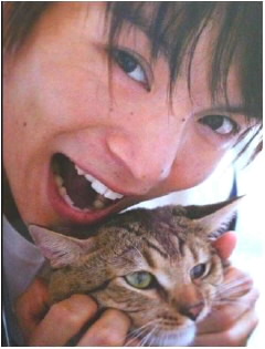 芸能人と動物の写真