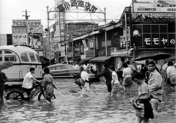 昔の大阪の画像を貼るトピ♪