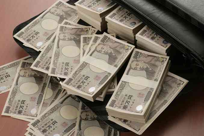 年賀状、まだ出せてない人いる？