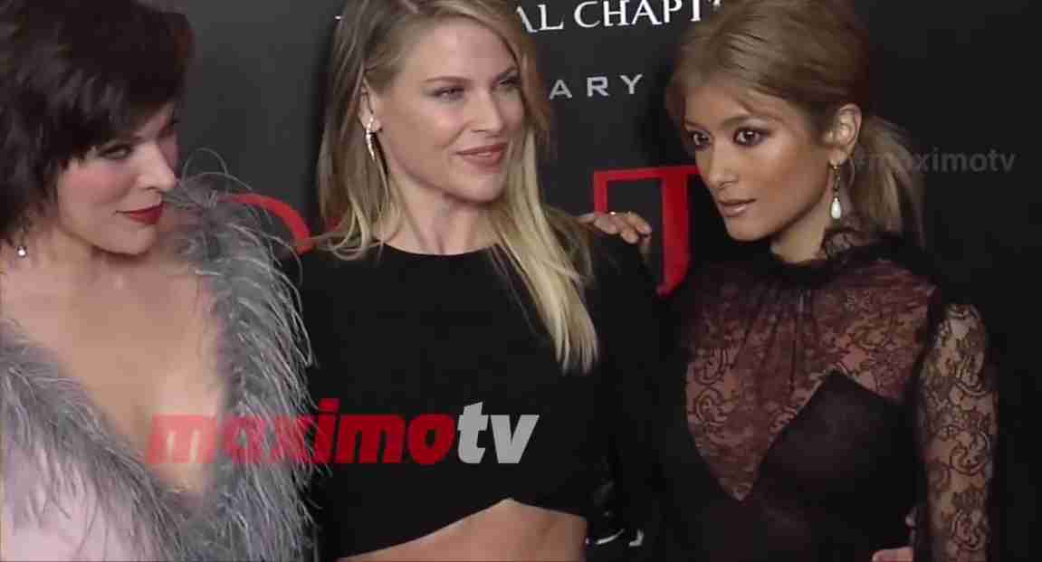 ローラ、ショーパン圧巻美脚に驚愕の声「脚なが！」「同じ人間とは思えない」