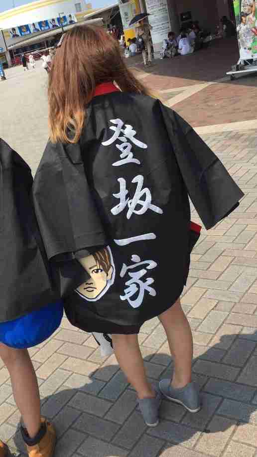 ローラ、ショーパン圧巻美脚に驚愕の声「脚なが！」「同じ人間とは思えない」