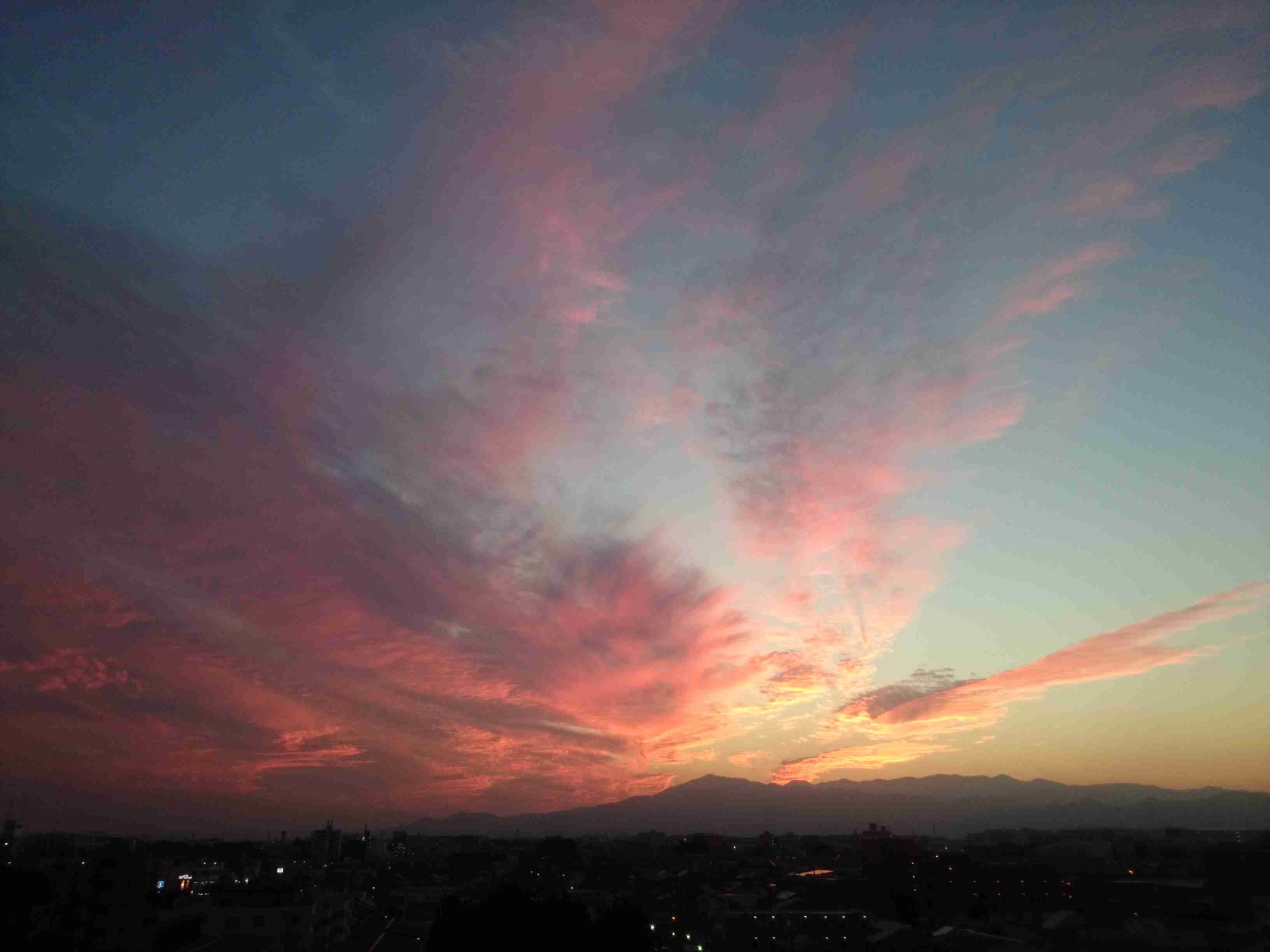綺麗な夕焼けの画像を貼るトピ
