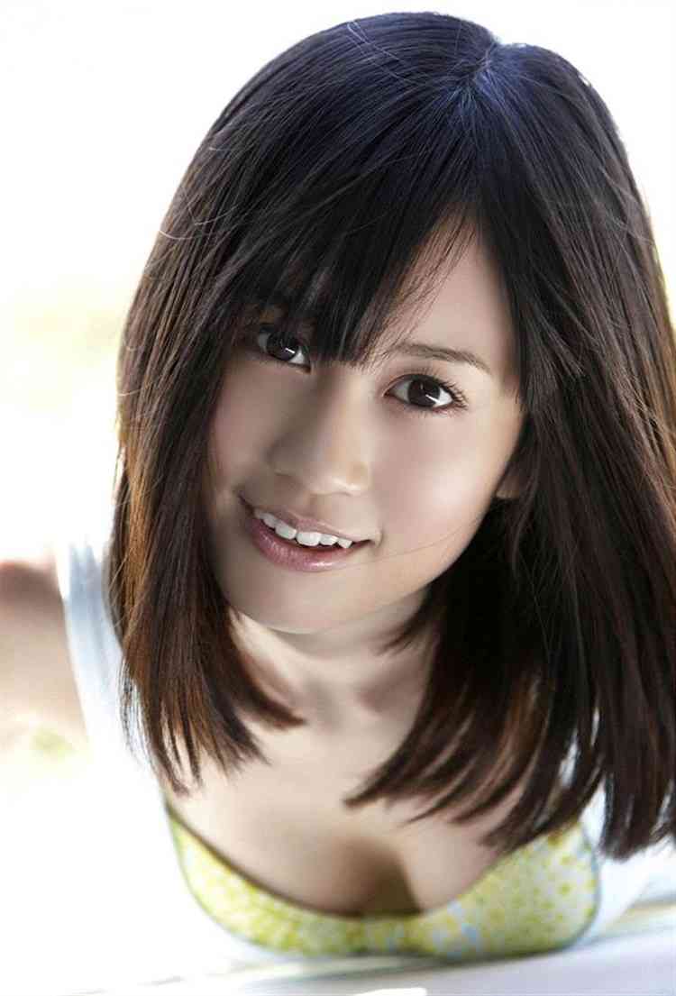 前田敦子、すっぴんで驚きの行動　田中みな実が暴露「すっぴんで山手線に乗る」