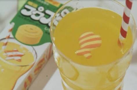 子供時代に好きだったお菓子を挙げていくトピ