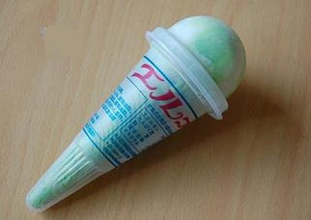 子供時代に好きだったお菓子を挙げていくトピ